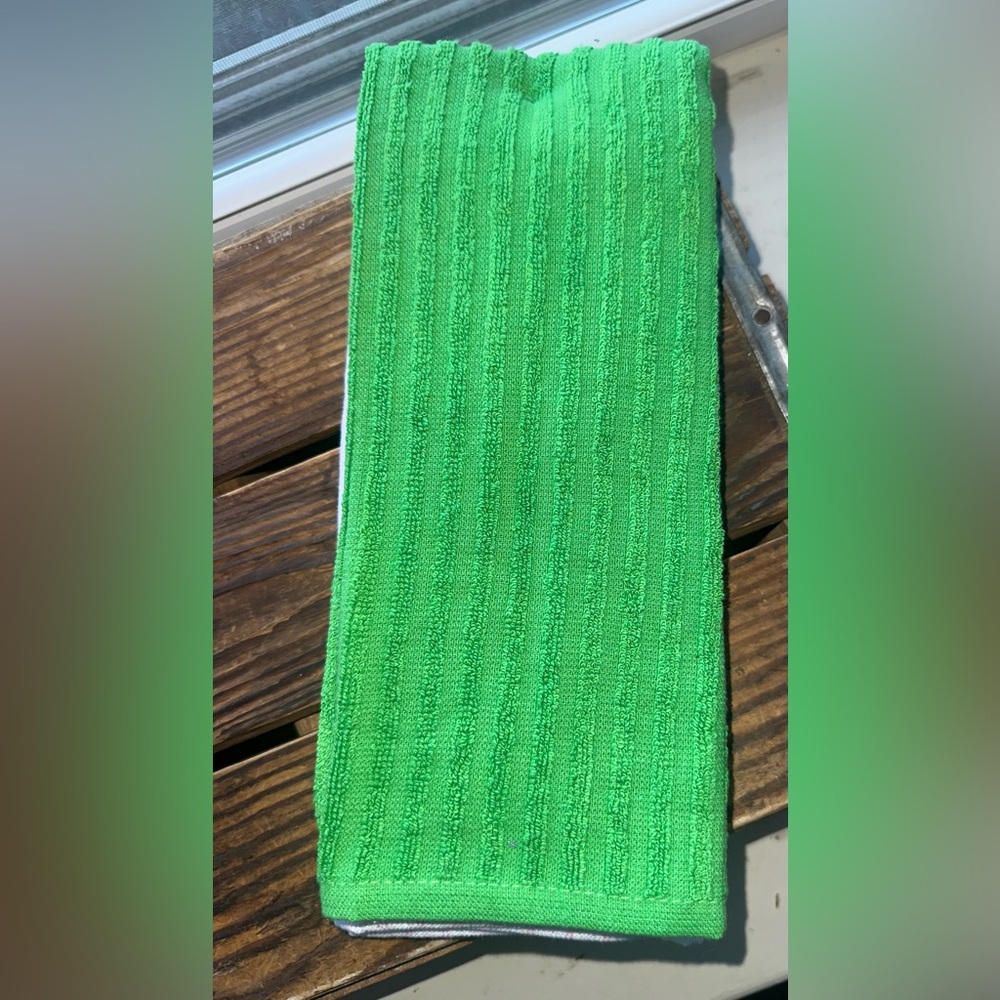 Summer Vibes Only Embroidered Kitchen Towels -White/Pink & Green - New - Picture 3 of 3